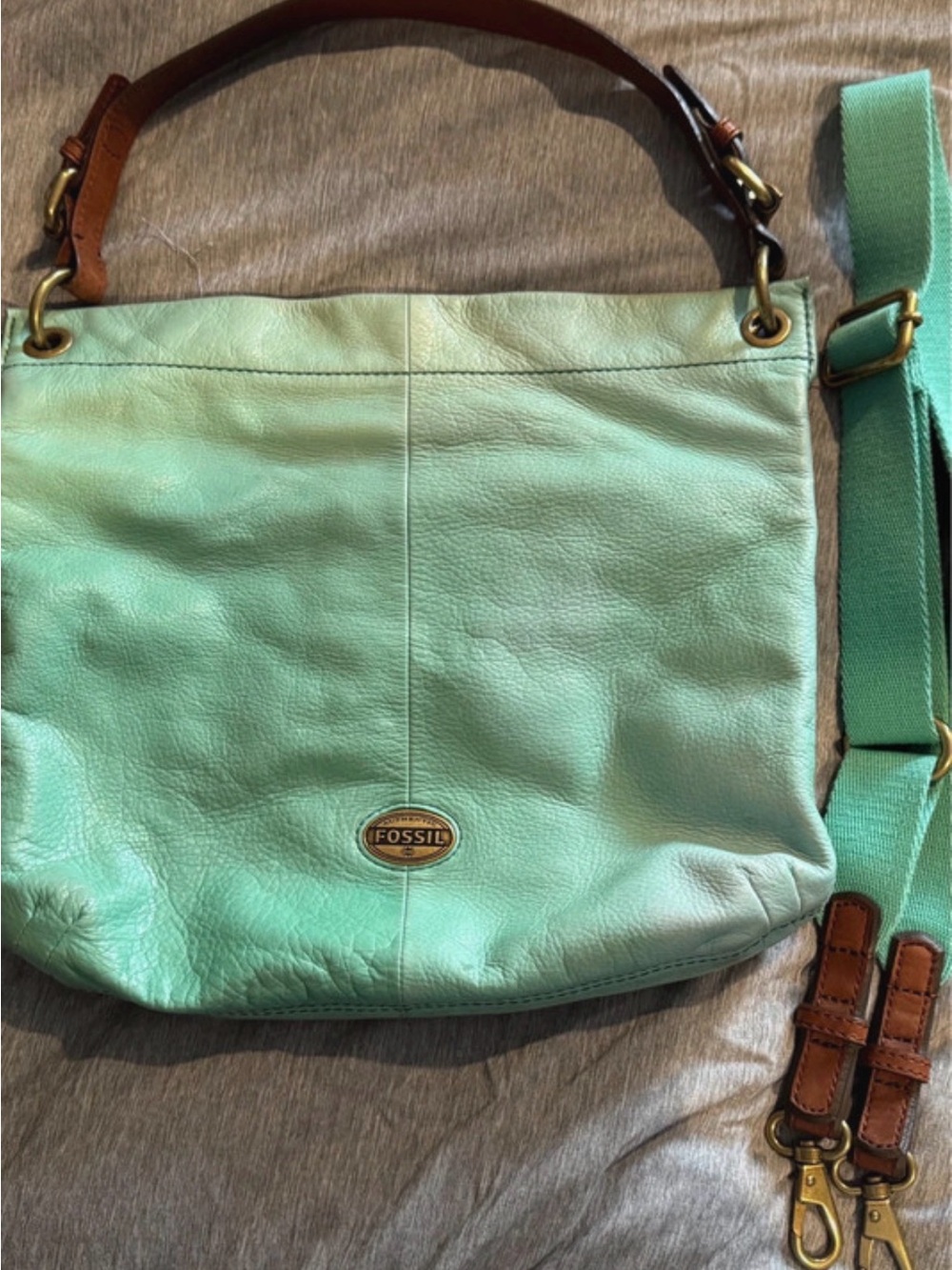 Fossil Mint Green Leather Shoulder Bag with Brown Accents